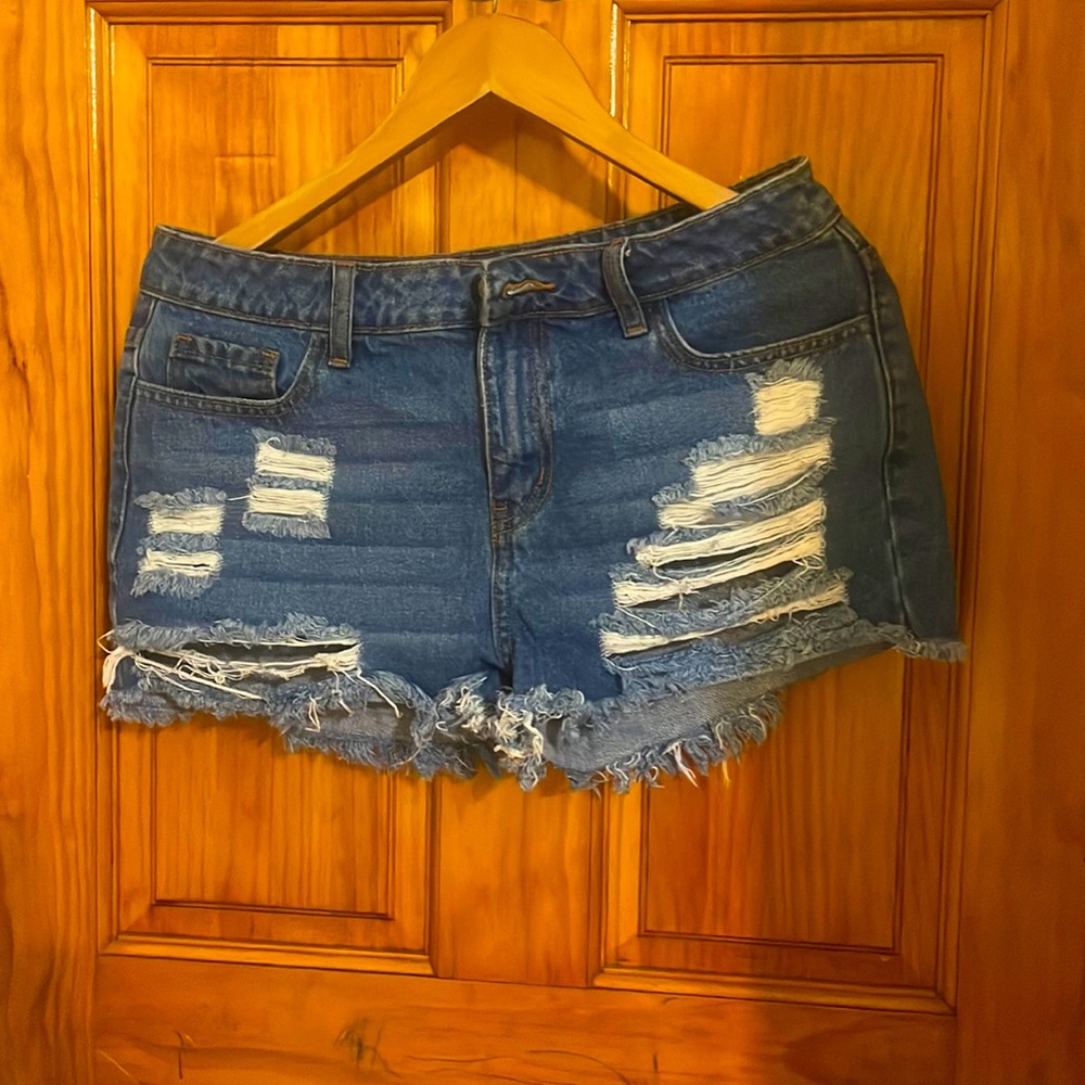 Fashion nova denim shorts